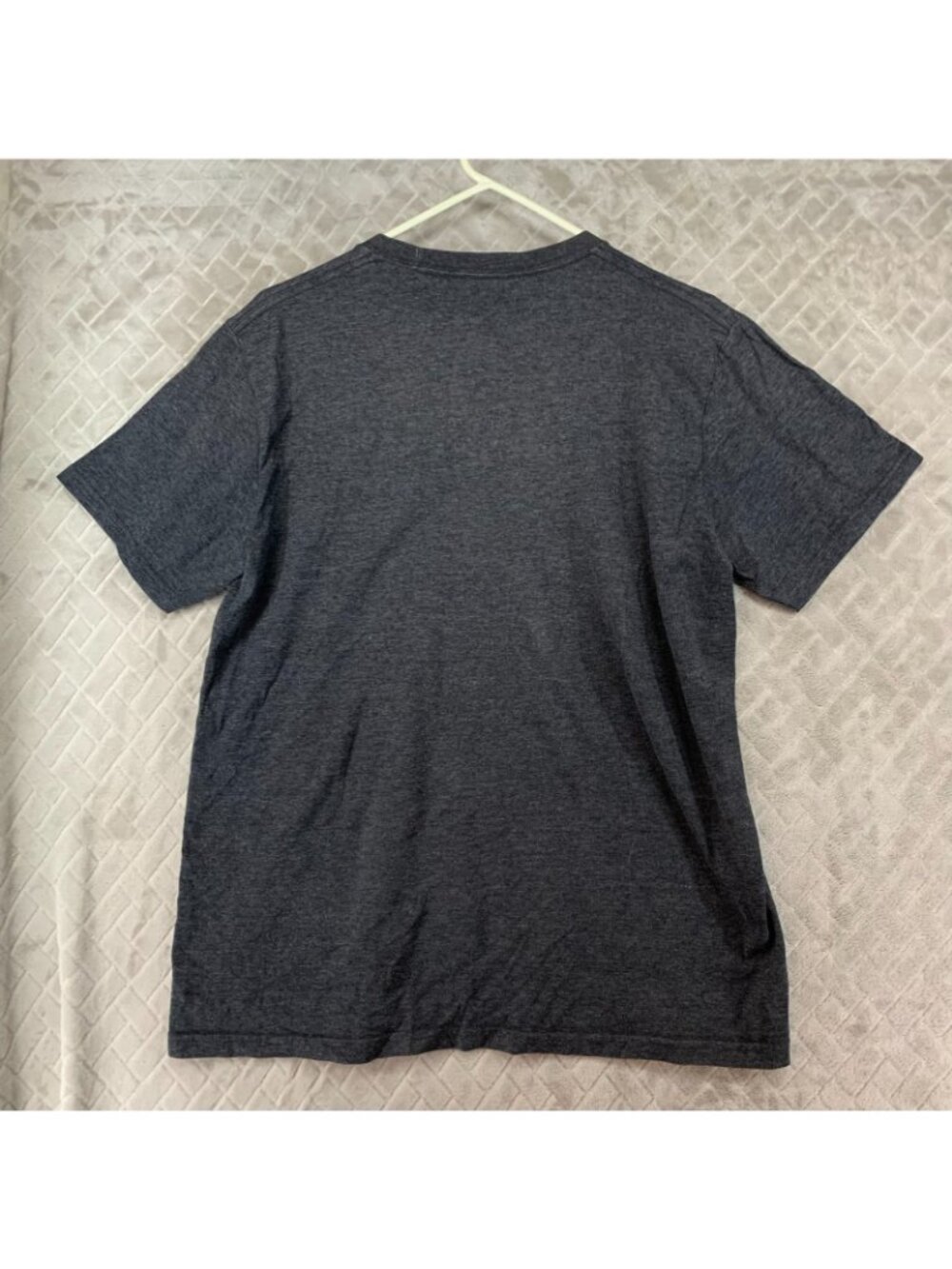 NBA T-Shirt Mens M Dark Gray Miami Heat Basketball Short Sleeve Sports Casual - Picture 8 of 10